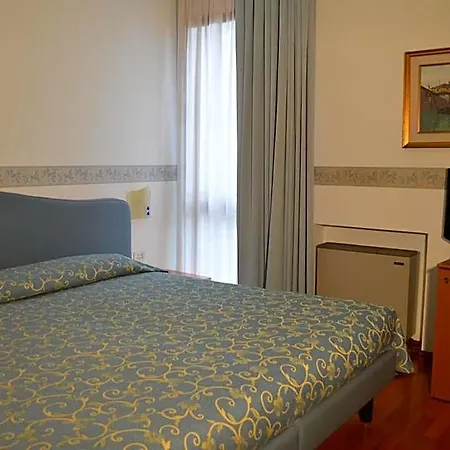 Sagittario 3* Padua